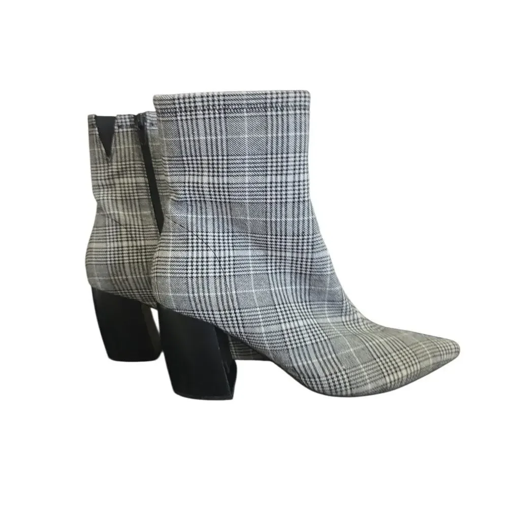 Jeffrey Campbell Sport Plaid Pointed Toe Ankle Boots Gray Size 8